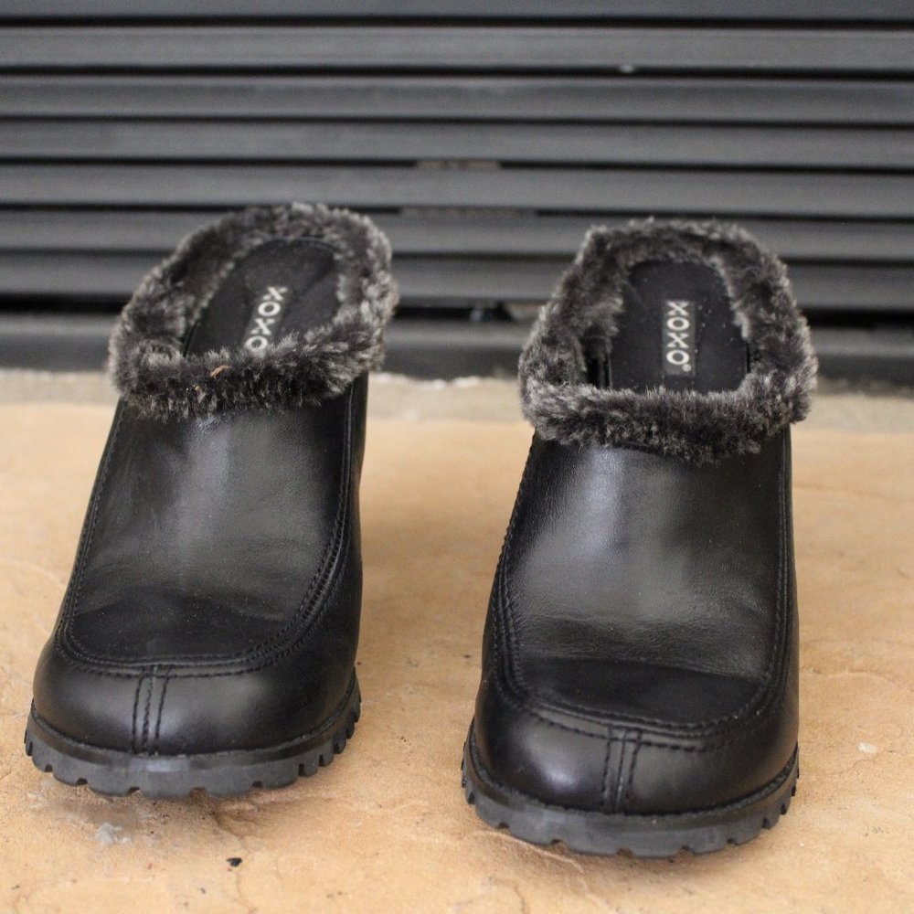XOXO Black Heeled Clogs